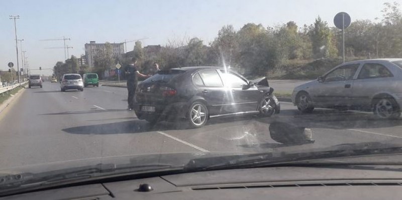 Тежка катастрофа в София! Щетите са сериозни СНИМКА