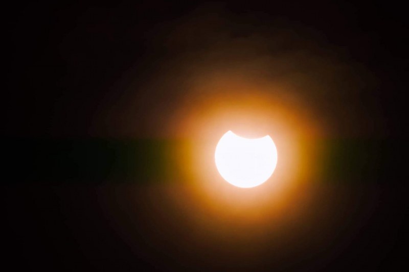 Първи кадри от слънчевото затъмнение СНИМКИ и ВИДЕО