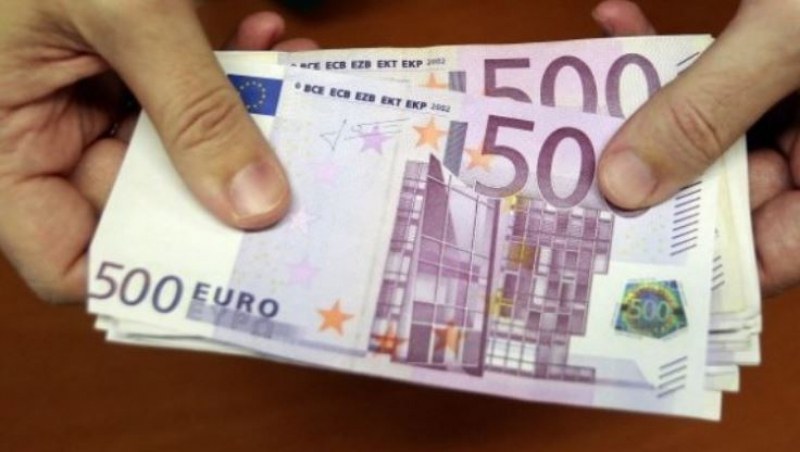 НС възложи на правителството да ускори приемането на еврото у нас