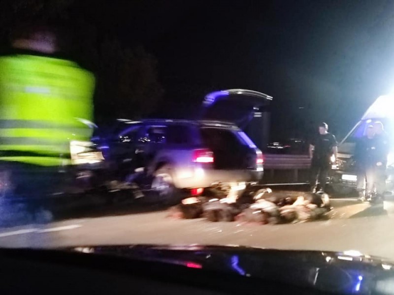 Лек автомобил, натъпкан с мигранти, е катастрофирал на магистрала Тракия,