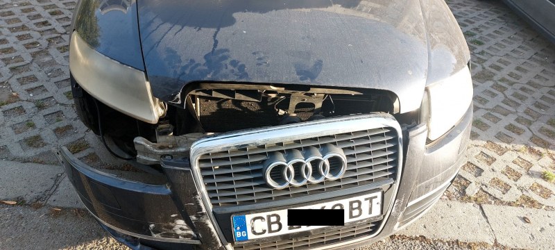 Софиянец паркира колата си здрава, завари я с разбита предница СНИМКИ