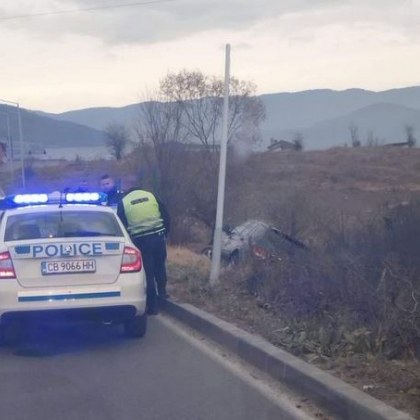 Тежък инцидент е станал днес на пътя Велинград Драгиново Водач