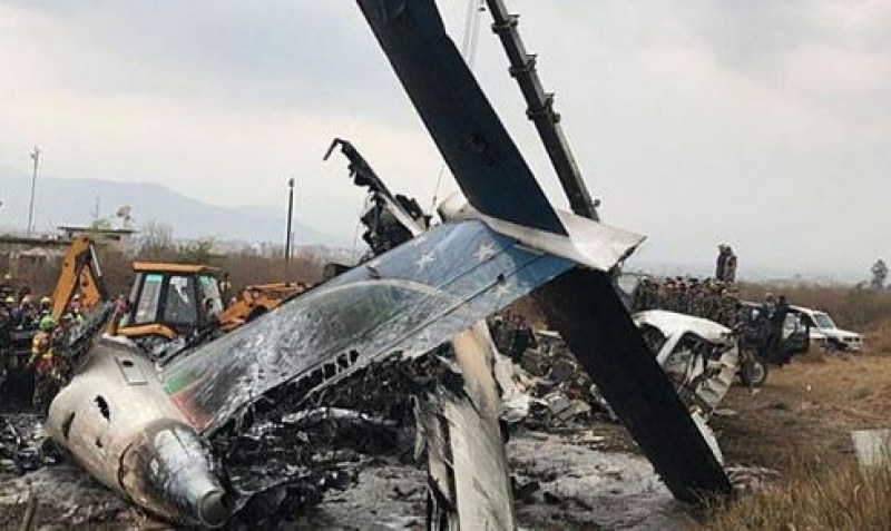 Самолет на авиокомпанията Precision Air се разби в езерото Виктория в