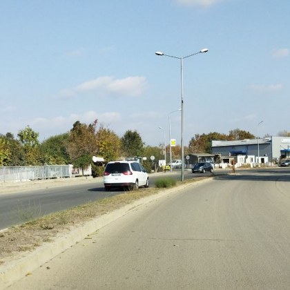 Шофьор озадачи с поведението си в Пловдив Водач на лека
