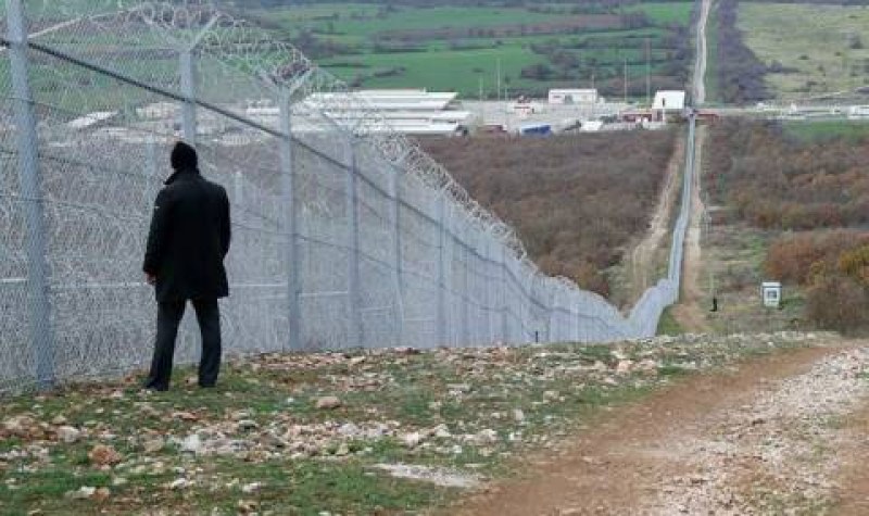 От българската страна на границата, където беше застрелян граничния полицай