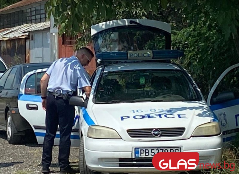 Дрогиран налетя на полицай с нож, тормозил и майка си