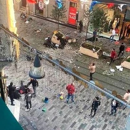 Терористичното нападение на пешеходната туристическа улица Истиклял в Истанбул е
