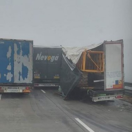Тежък инцидент с камиони е станал тази сутри край Гюргево