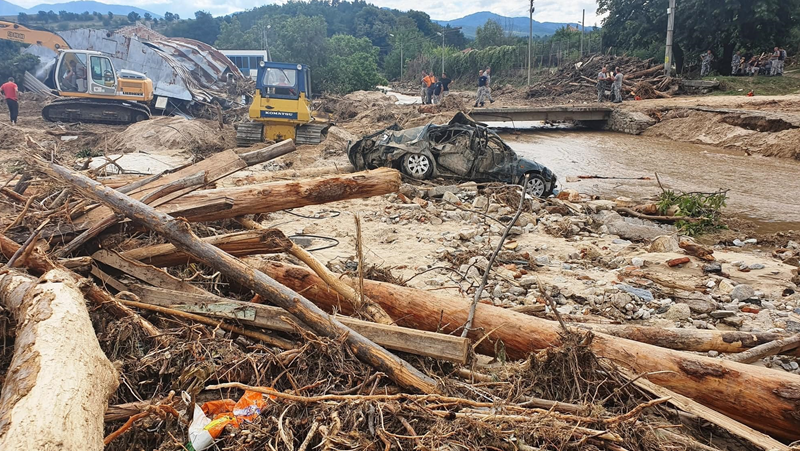 Потърпевшите от наводнението в Карловско - не получили и стотинка от даренията