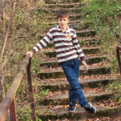 12 годишният Александър има страхотен късмет че е с психологичен проблем