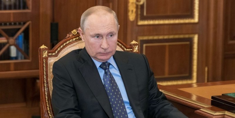 Обкръжението на Путин се страхува от хипноза и се готви за възможен преврат