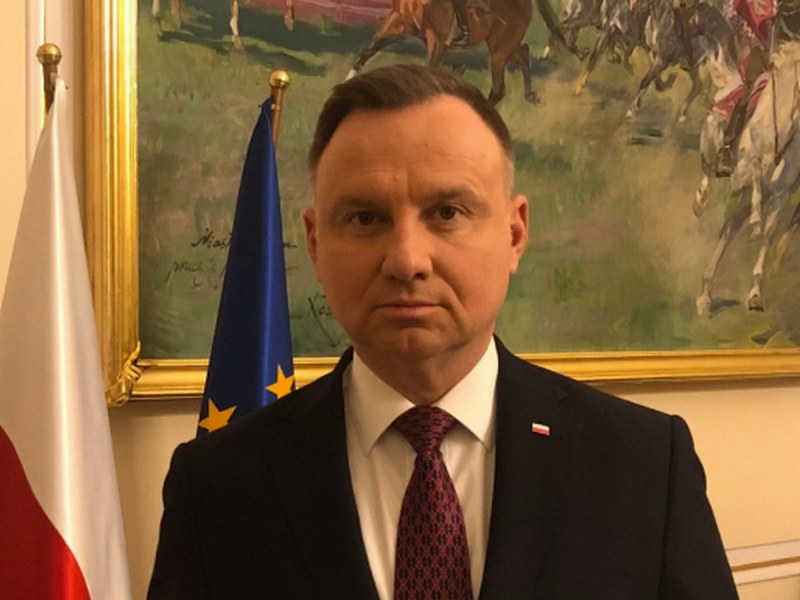 И полският президент се хвана на въдицата на руските шегаджии ВИДЕО