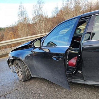 Пътен инцидент е станал тази сутрин край София Шофьор с БМВ