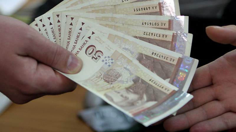 Вдигането на пенсиите с 20% мина на първо четене в парламента