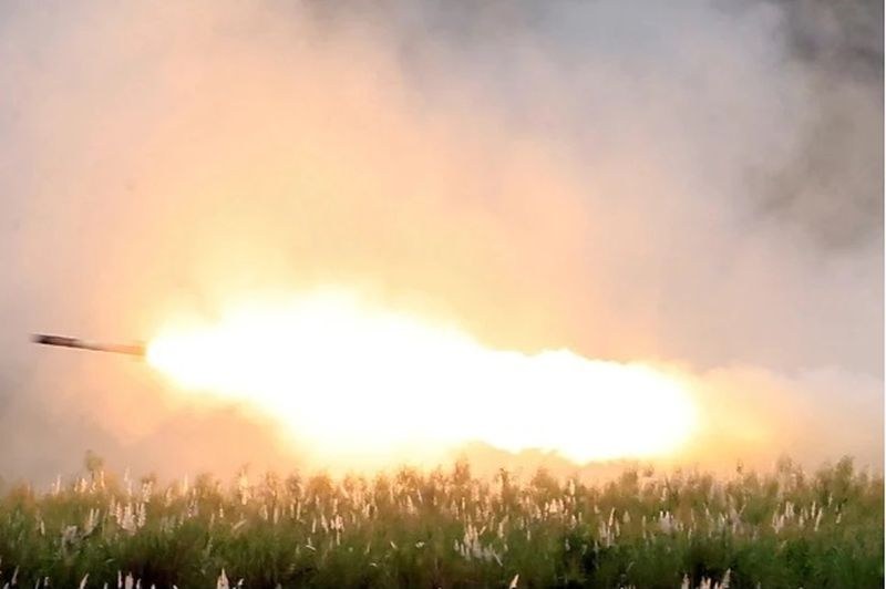 Американската ракета HARM се отклони от курса и удари жилищна сграда в Краматорск