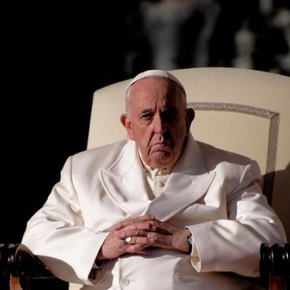 От Ватикана съобщиха че папа Франциск е натъжен от смъртта