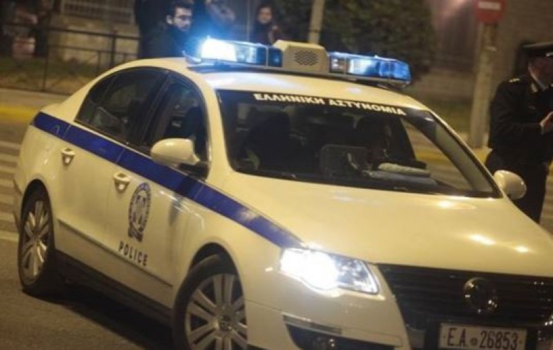 Полицията в Солун е задържала вчера двама български граждани -