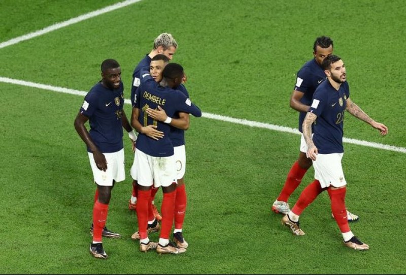 Франция пречупи коравите датчани, вече са на осминафиналите