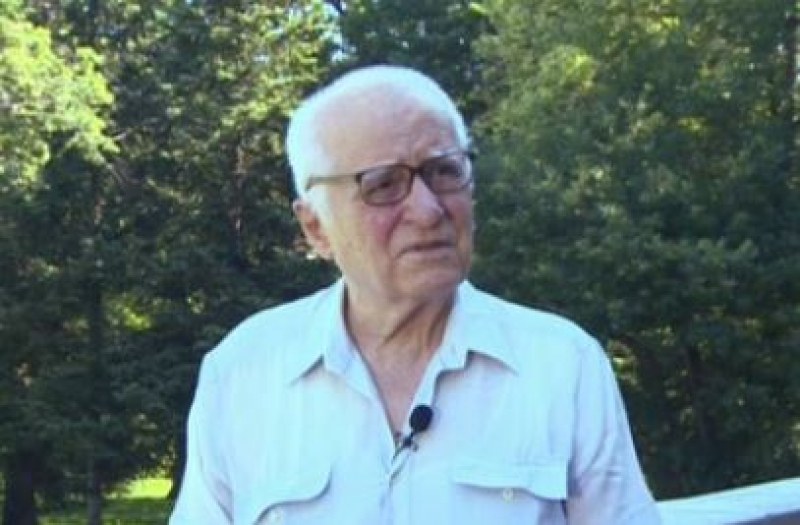 Почина  проф. Йордан Ведър, който е първият български професор по