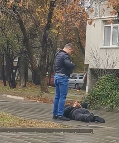 300 евро за шофьорска книжка взимал арестуваният Богоев в Пловдив