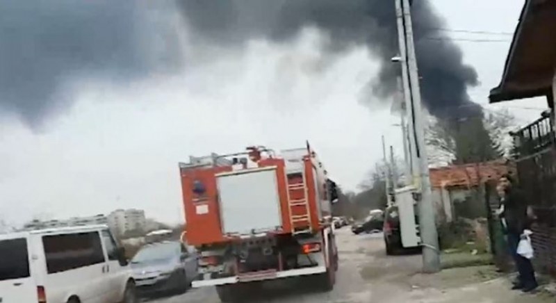 Автобуси горяха в София
