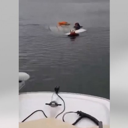 Подобно на инцидента край Бургас, двама рибари от монтана се