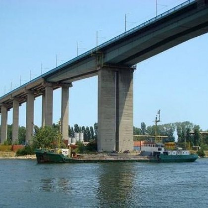 39 годишен мъж се е самоубил скачайки от Аспаруховия мост в