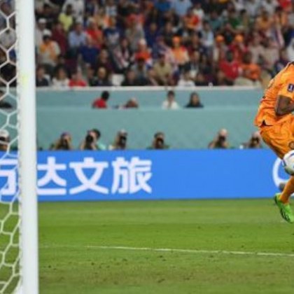 Нидерландия е първият четвъртфиналист на Мондиала в Катар Играчите от Ниската 