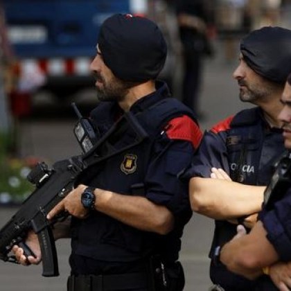 Испанската полиция обяви че шестте писма бомби които бяха изпратени