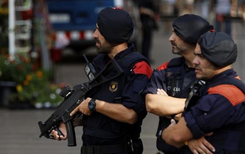 Испанската полиция обяви, че шестте писма бомби, които бяха изпратени
