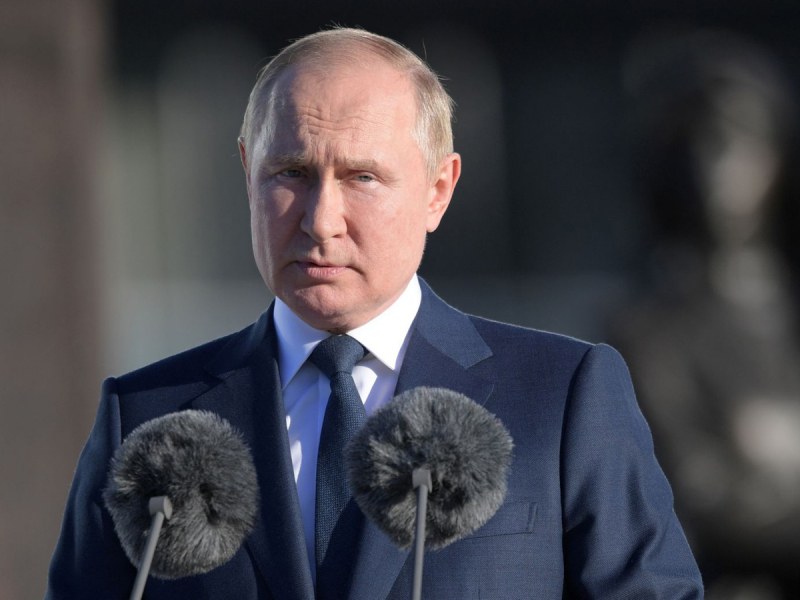 Time: Eдно решение на Путин вкара Запада в „капан на смъртта