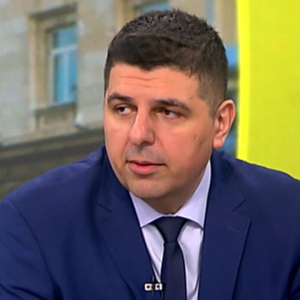 Няма аргумент цените на горивата да вървят нагоре Чакаме отговор