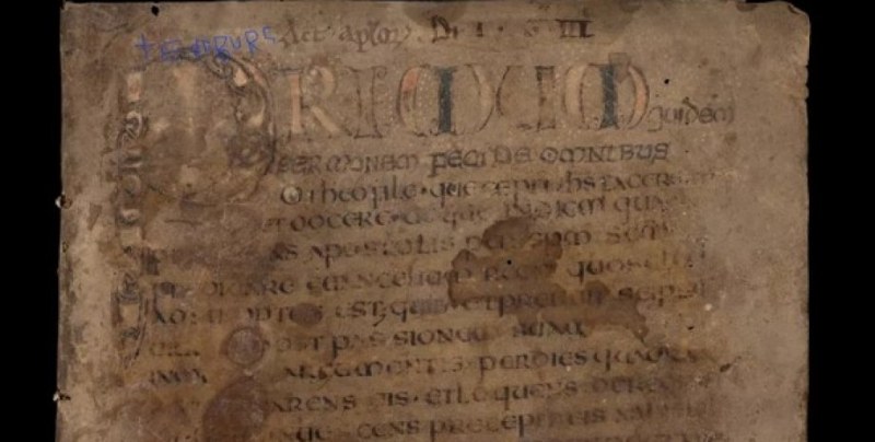 Откриха скрити символи в известен 1200-годишен ръкопис СНИМКИ