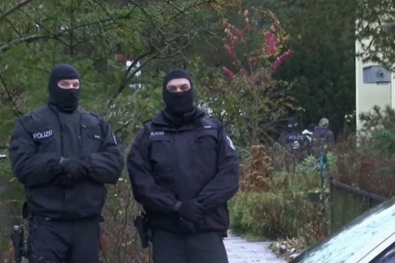 Арестува 25 души за опит за държавен преврат в Германия