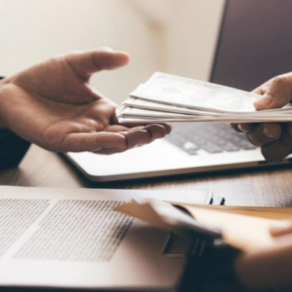 инималната работна заплата за следващата календарна година да се определя