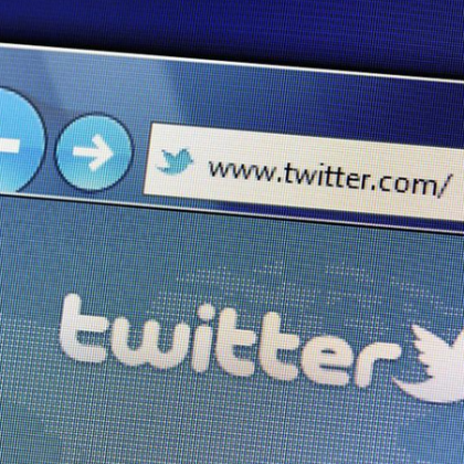 Платформата Туитър е спирала правата на определени потребители въпреки че