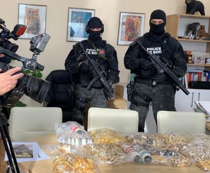 Акция на ГДБОП във Варна  СНИМКИ