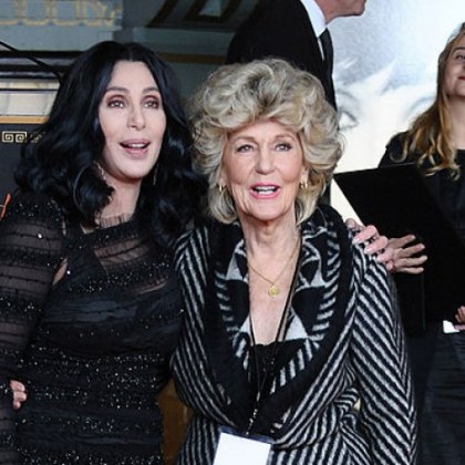 Американската актриса певица и модел Джорджия Голт почина на 10