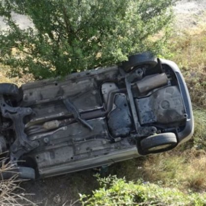 Минути след полунощ в събота в РУ Първомай постъпила информация за