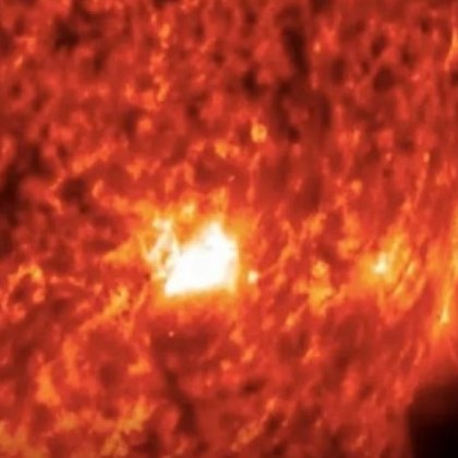 Космическият кораб Solar Dynamics Observatory който наблюдава Слънцето регистрира появата