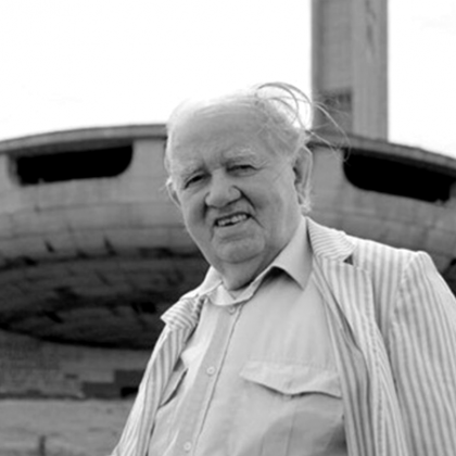 На 14 декември почина Георги Стоилов български архитект и общественик