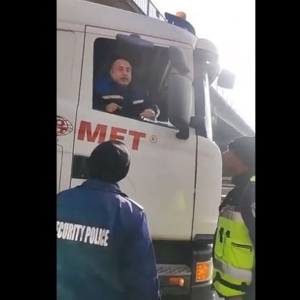 Само глобихте румънеца за блъсната патрулка, а ние щяхме да лежим! Защо?