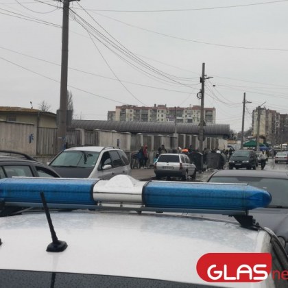 Спецакция във Враца и Видин, претърсват къщи в ромските махали