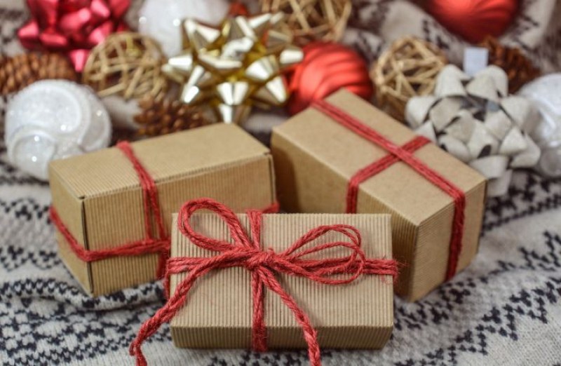 10 страхотни идеи за подарък за Нова година