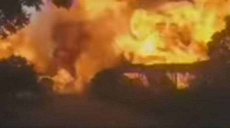 Цистерна избухна край болница, разрушенията са огромни  ВИДЕО