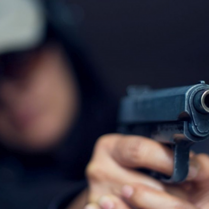 Започнало е разследване за убийство след като жена загина а