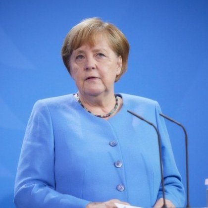 Бившият германски канцлер Ангела Меркел заяви че няма да участва