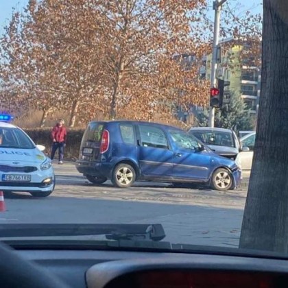 Челна катастрофа стана днес в Пловдив Инцидентът е до мол