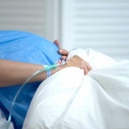 25 годишна родилка и бебето ѝ са починали в болницата във Велинград вчера  Жената