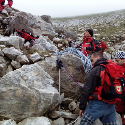 Планинската спасителна служба при Българския червен кръст съобщи че прекратява